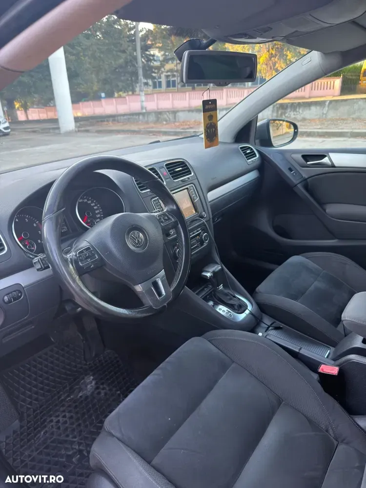 Volkswagen Golf 1.6 Comfortline DSG — imagine 4