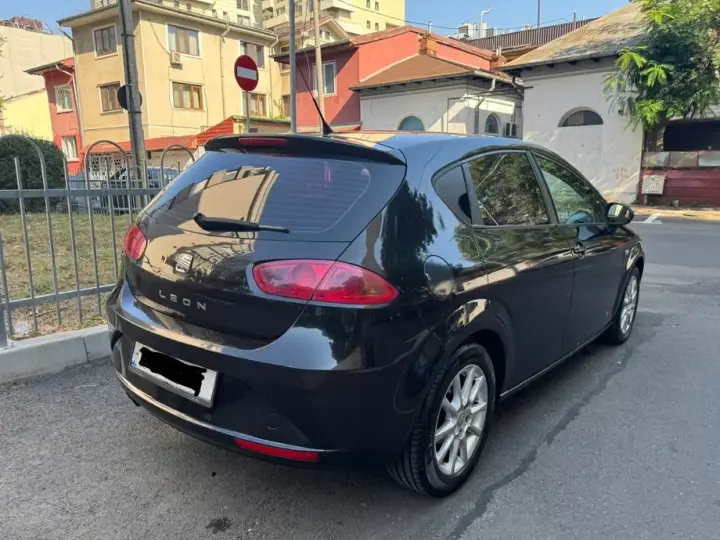 Seat Leon II 2.0 TDI DPF FR