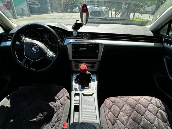 Volkswagen Passat B8 2.0 TDI DSG Comfortline