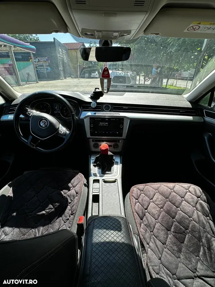 Volkswagen Passat B8 2.0 TDI DSG Comfortline — imagine 2