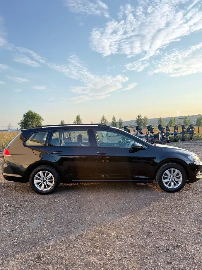 Volkswagen Golf 1.2 TSI BlueMotion Technology Comfortline — imagine 5