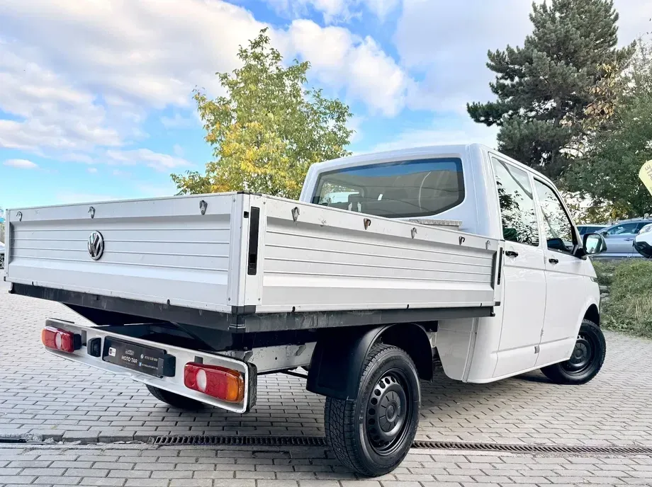 Volkswagen Transporter Dokka — imagine 3