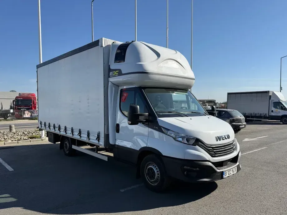 Iveco Daily 35S18H 4100 176 CP - prelată, Webasto, cabină dormit — imagine 3