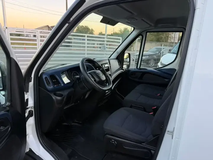 Iveco 35 C 14