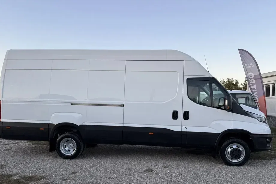 Iveco 35 C 14 — imagine 4