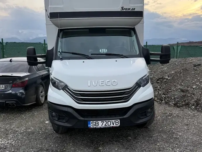 Iveco Daily 72C21- prelată cu lift