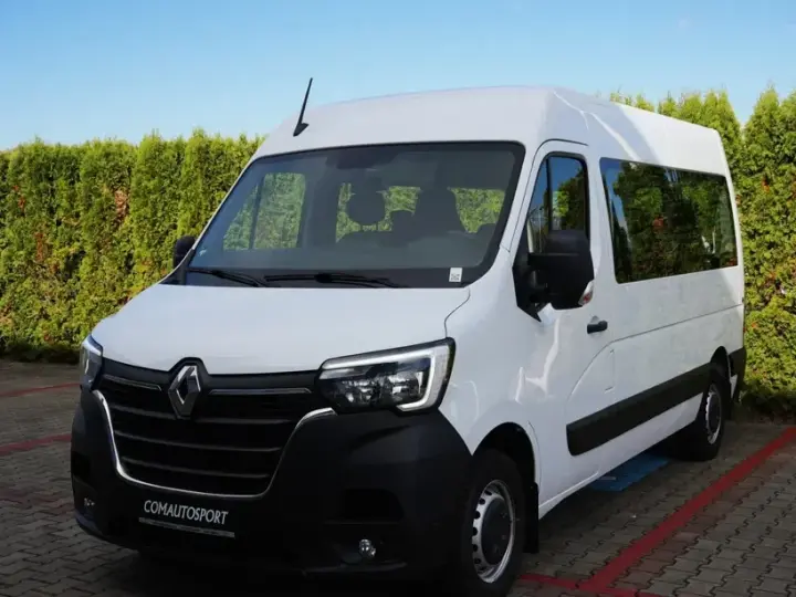 Renault MASTER L2H2 8+1