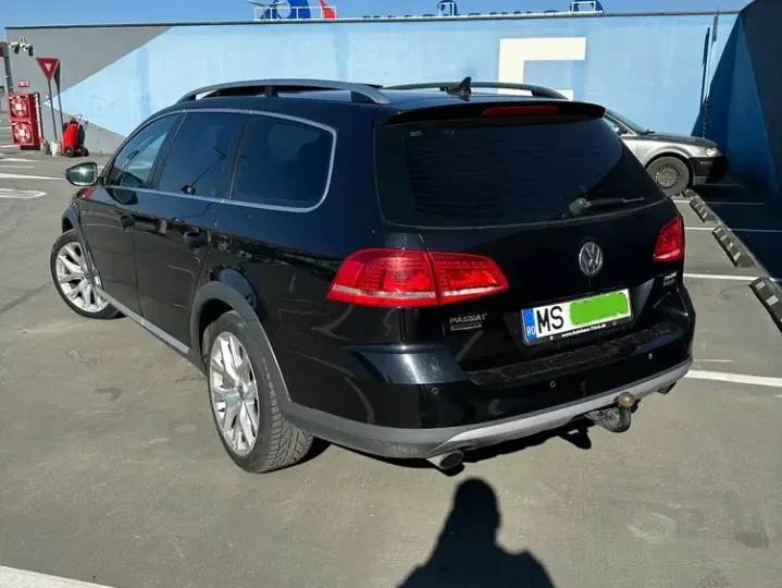 Volkswagen Passat Alltrack 2.0 TDI 4Motion DSG BlueMotion Tec
