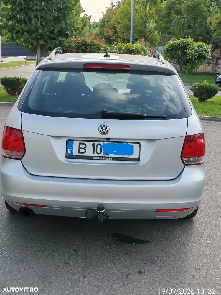 Volkswagen Golf 1.6 TDI BlueMotion Technology DPF Trendline — imagine 5