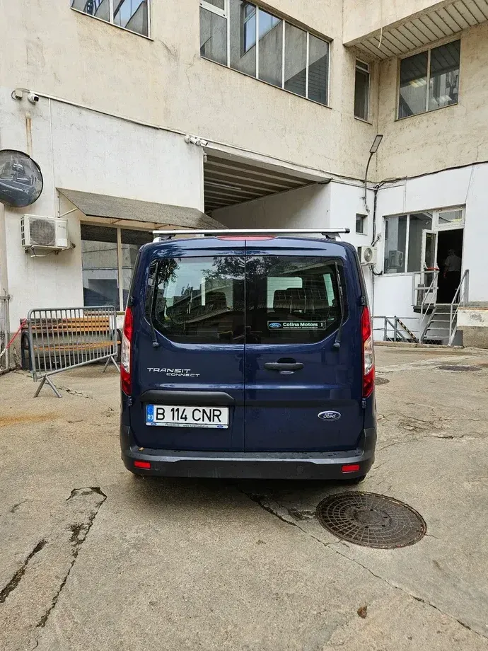 Ford TRANSIT CONNECT — imagine 3