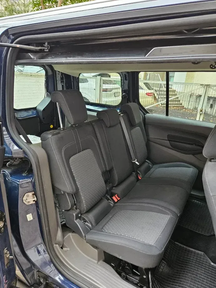 Ford TRANSIT CONNECT — imagine 5