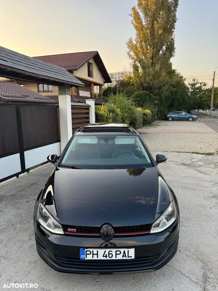 Volkswagen Golf 1.6 TDI DPF BMT Highline — imagine 3