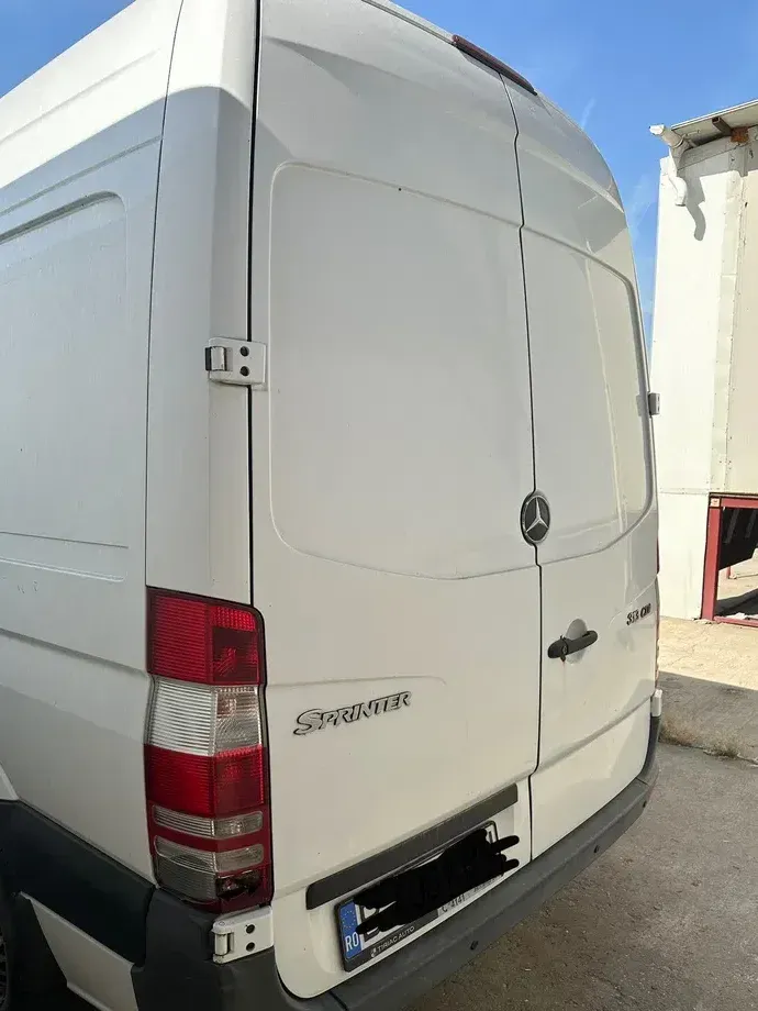 Mercedes-Benz Sprinter — imagine 3