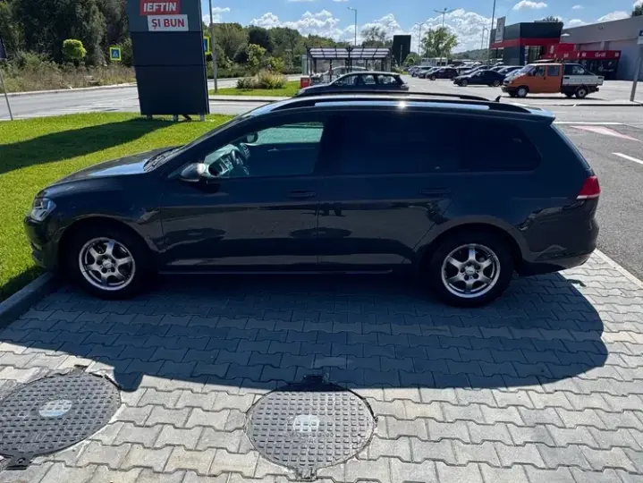 Volkswagen Golf 1.6 TDI DSG BMT Comfortline