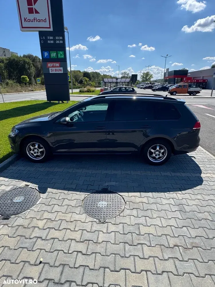 Volkswagen Golf 1.6 TDI DSG BMT Comfortline — imagine 3