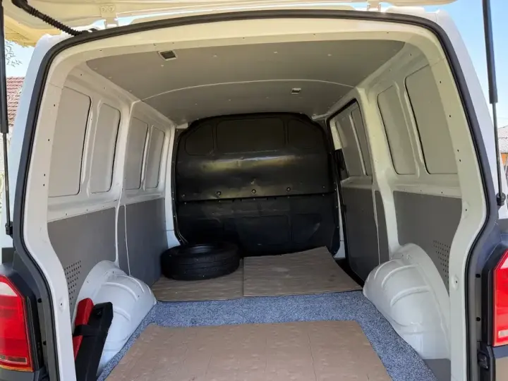 Volkswagen TRANSPORTER T6