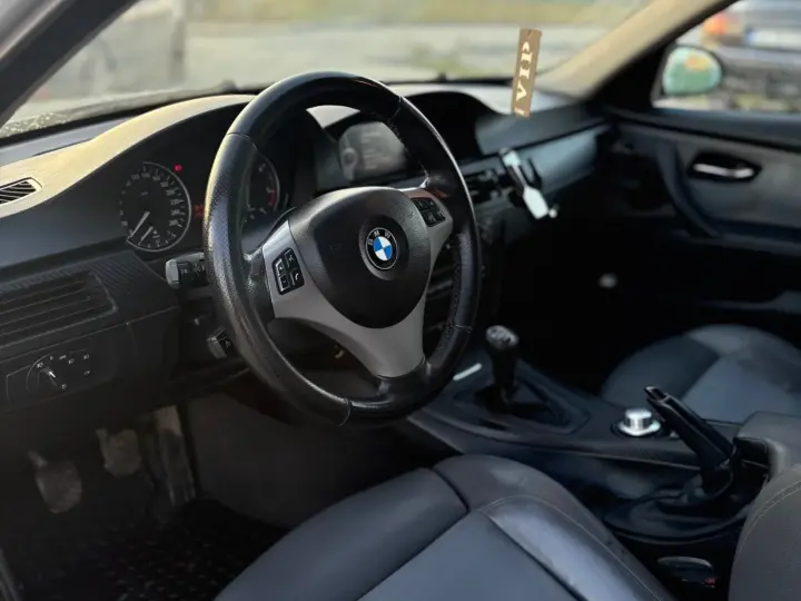 BMW Seria 3 E90/E91/E92/E93 320D