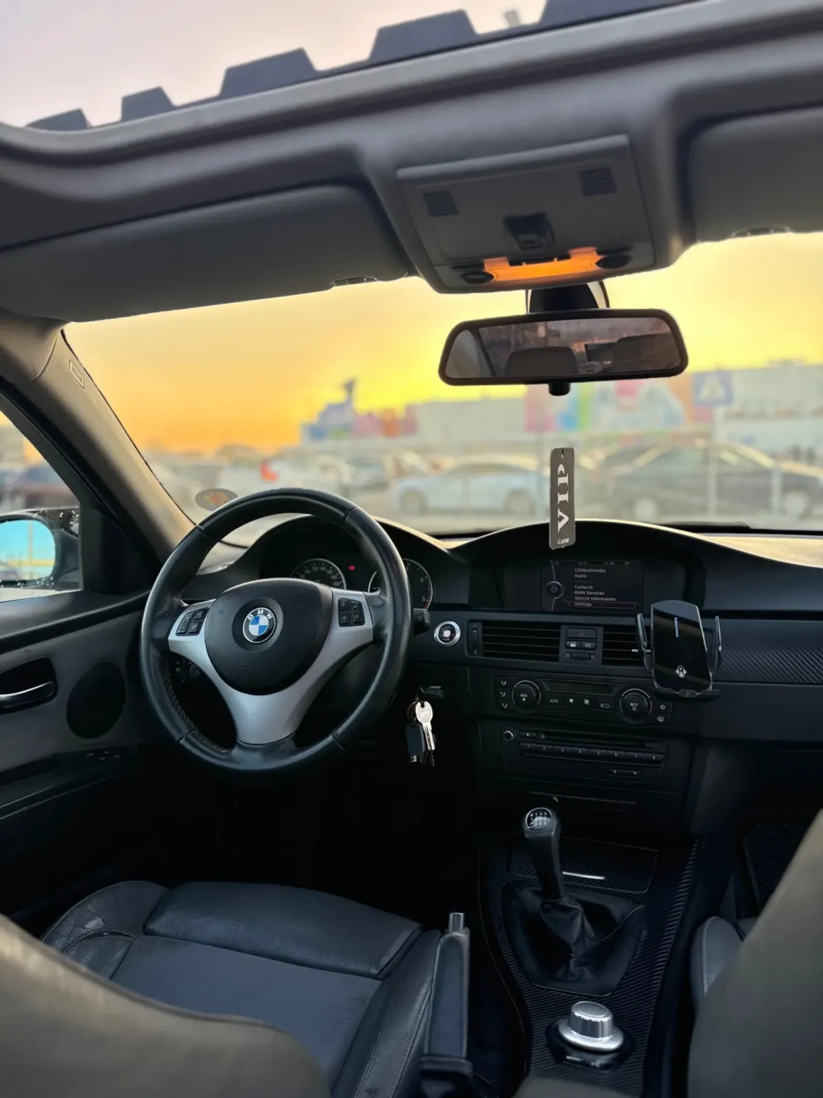 BMW Seria 3 E90/E91/E92/E93 320D — imagine 7