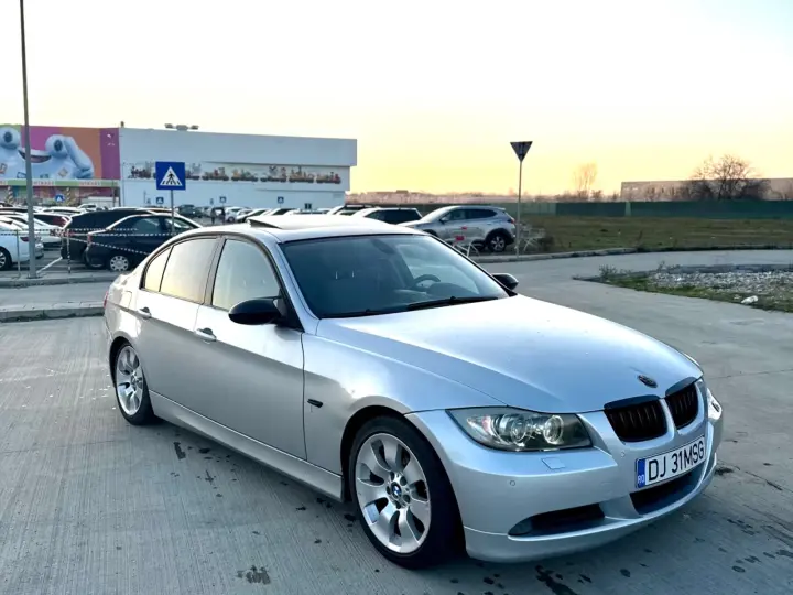 BMW Seria 3 E90/E91/E92/E93 320D