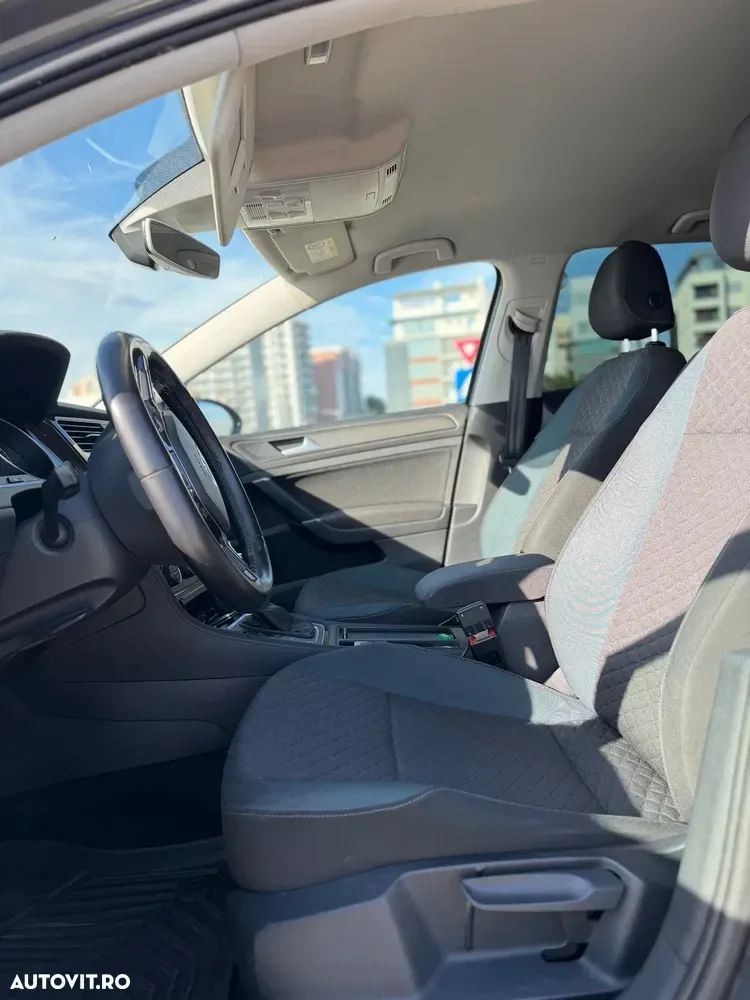 Volkswagen Golf 1.6 TDI SCR DSG IQ.DRIVE — imagine 4
