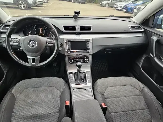 Volkswagen Passat B7