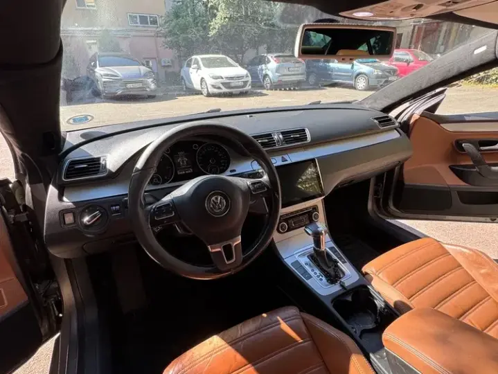 Volkswagen Passat CC 2.0 TDI DPF DSG