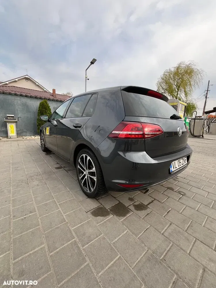 Volkswagen Golf 1.6 TDI BlueMotion Technology DSG Allstar — imagine 4