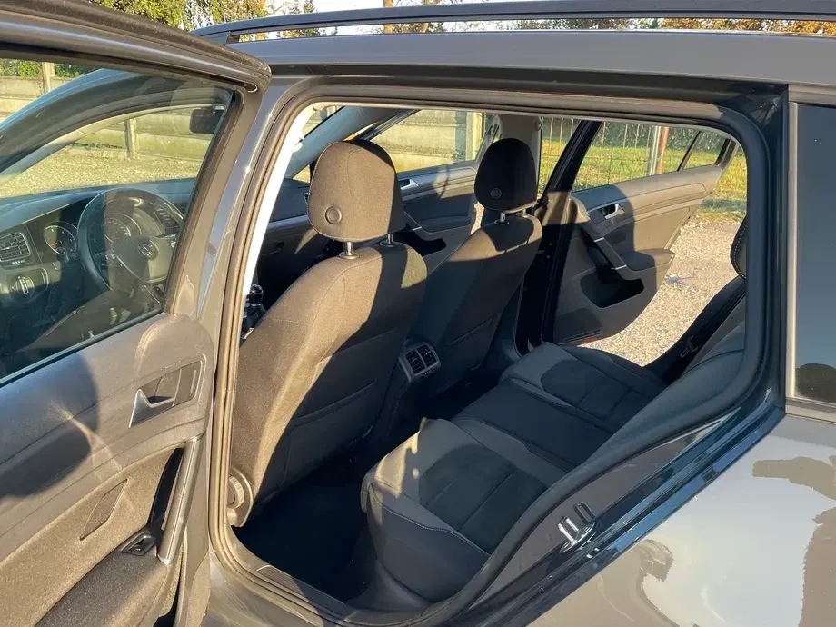 Volkswagen Golf 2.0 TDI SCR Comfortline — imagine 6