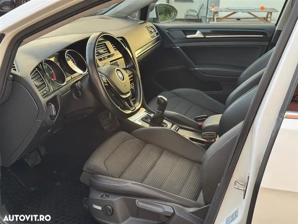 Volkswagen Golf 2.0 TDI DSG BMT Highline — imagine 4