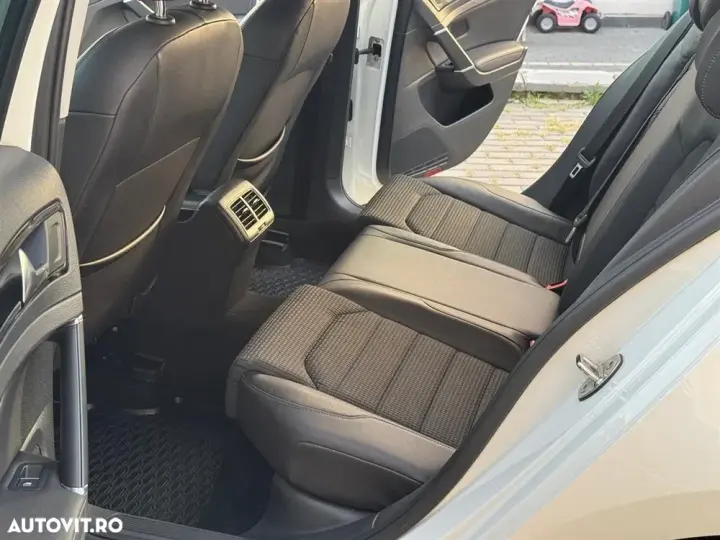 Volkswagen Golf 2.0 TDI DSG BMT Highline