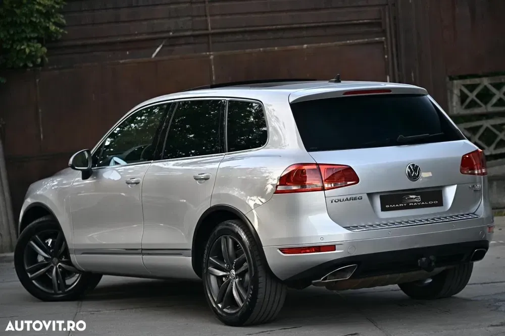 Volkswagen Touareg 3.0 V6 TDI Blue Motion DPF Automatik — imagine 4