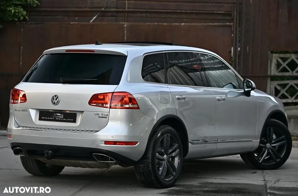 Volkswagen Touareg 3.0 V6 TDI Blue Motion DPF Automatik — imagine 3