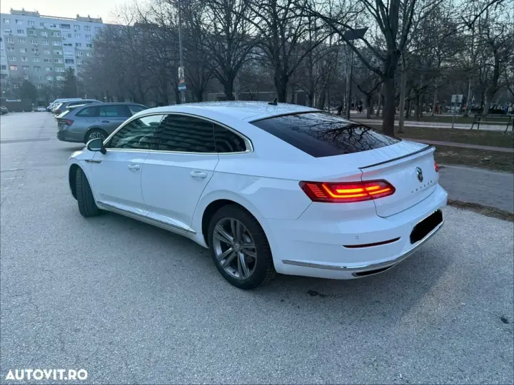 Volkswagen Arteon 2.0 TSI DSG R-Line