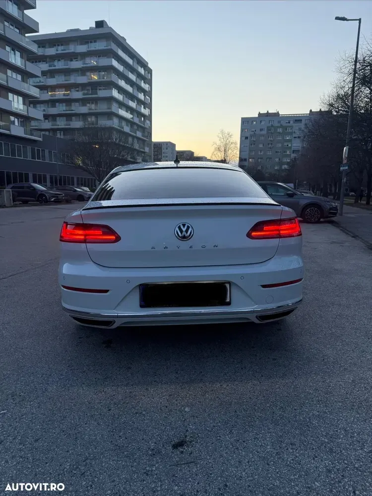 Volkswagen Arteon 2.0 TSI DSG R-Line — imagine 3
