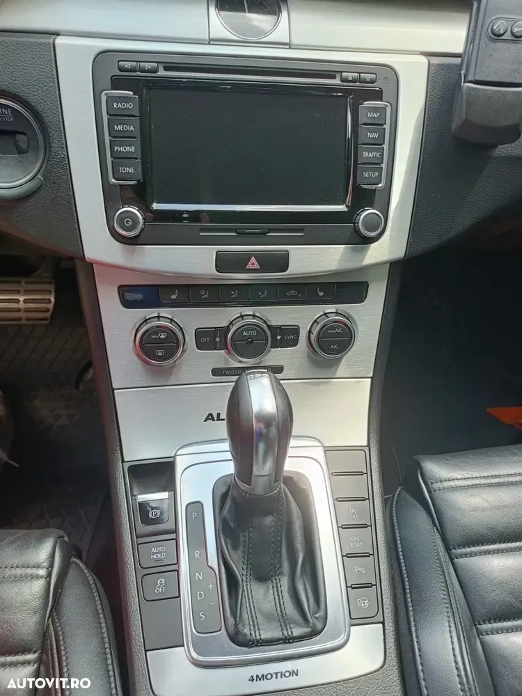 Volkswagen Passat Alltrack 2.0 TDI 4Motion DSG BlueMotion Tec — imagine 6