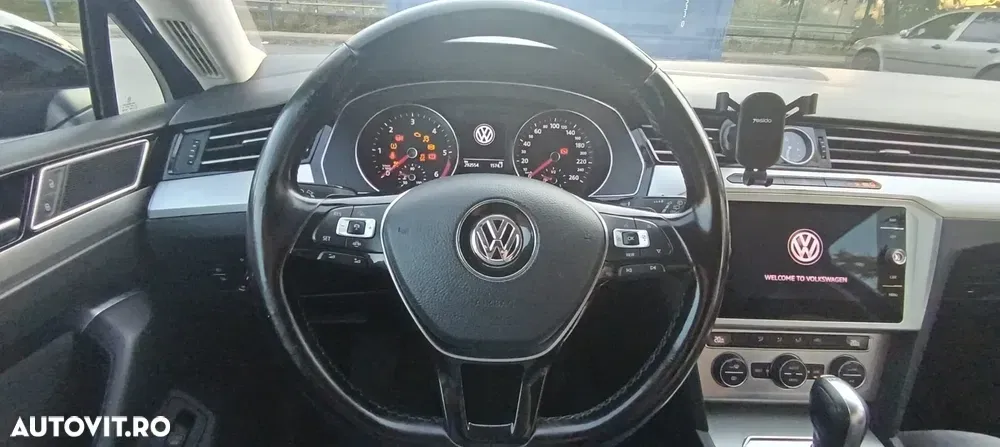 Volkswagen Passat B8 1.6 TDI SCR DSG Trendline — imagine 5