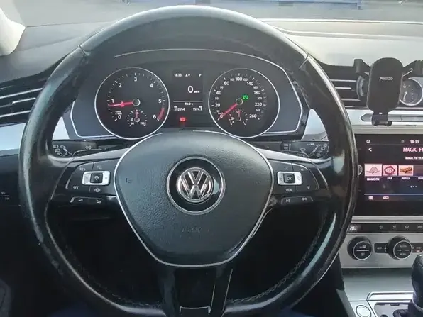 Volkswagen Passat B8 1.6 TDI SCR DSG Trendline