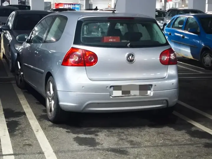 Volkswagen Golf 1.6 Comfortline