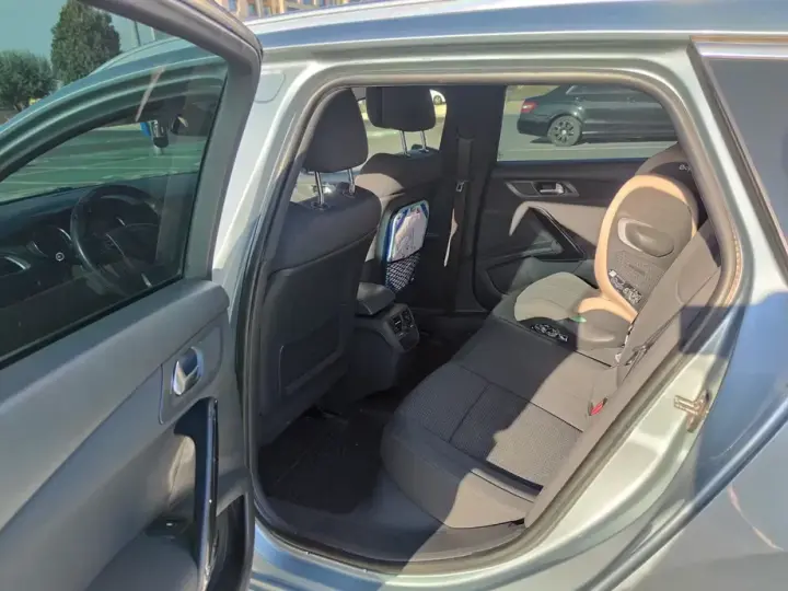 Peugeot 508 I