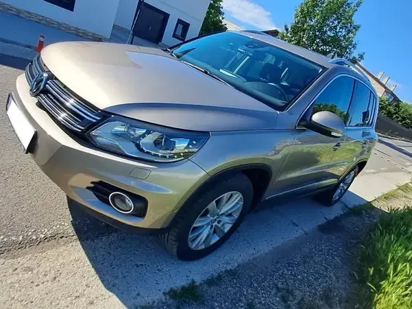 Volkswagen Tiguan 2.0 TDI DPF 4Motion Automatik Track & Field
