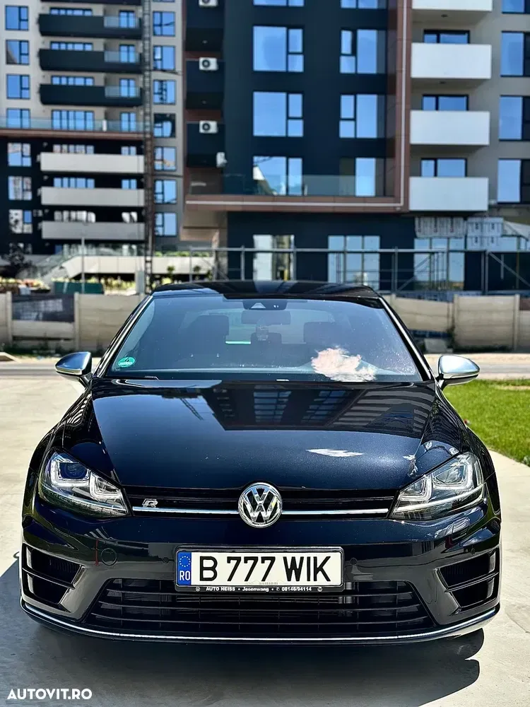 Volkswagen Golf R 4Motion BlueMotion Technology DSG — imagine 3