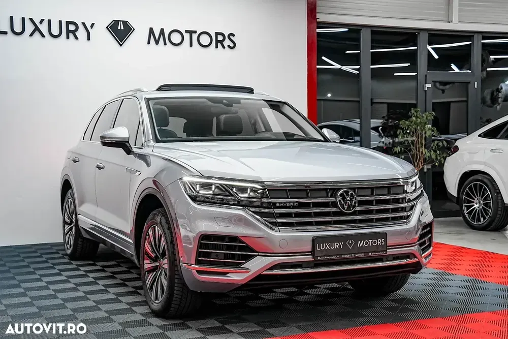 Volkswagen Touareg 3.0 V6 e-Hybrid 4Motion Aut. Elegance — imagine 5