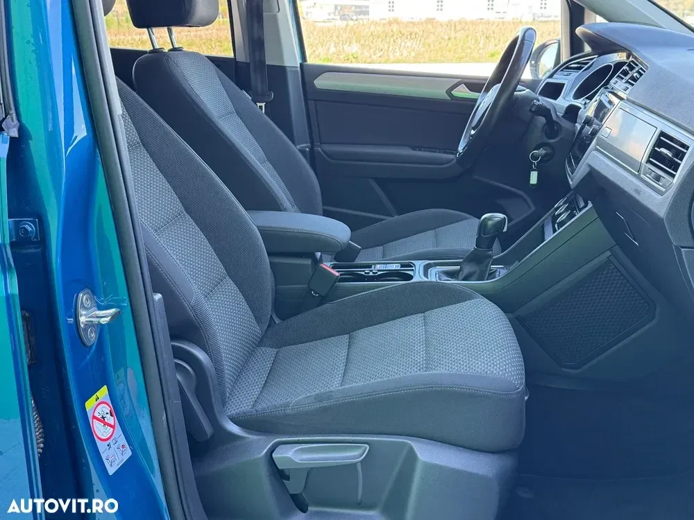 Volkswagen Touran 2.0 TDI SCR DSG Energy — imagine 2