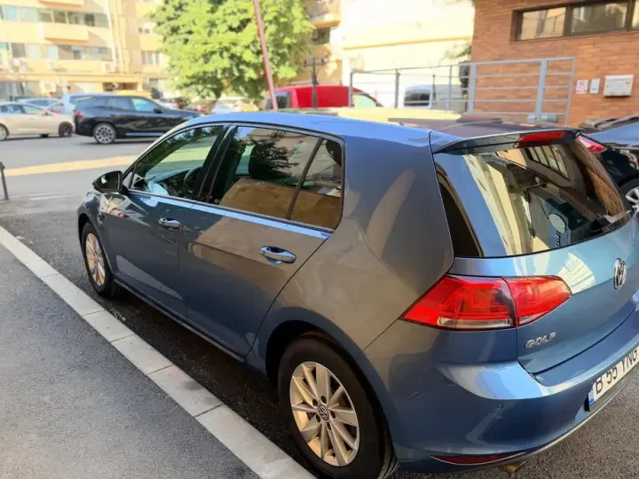 Volkswagen Golf VII
