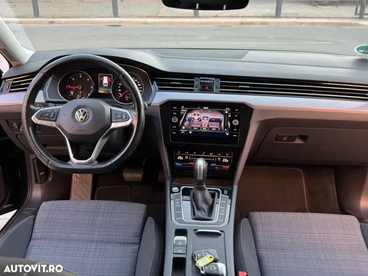 Volkswagen Passat B8 2.0 TDI DSG Highline