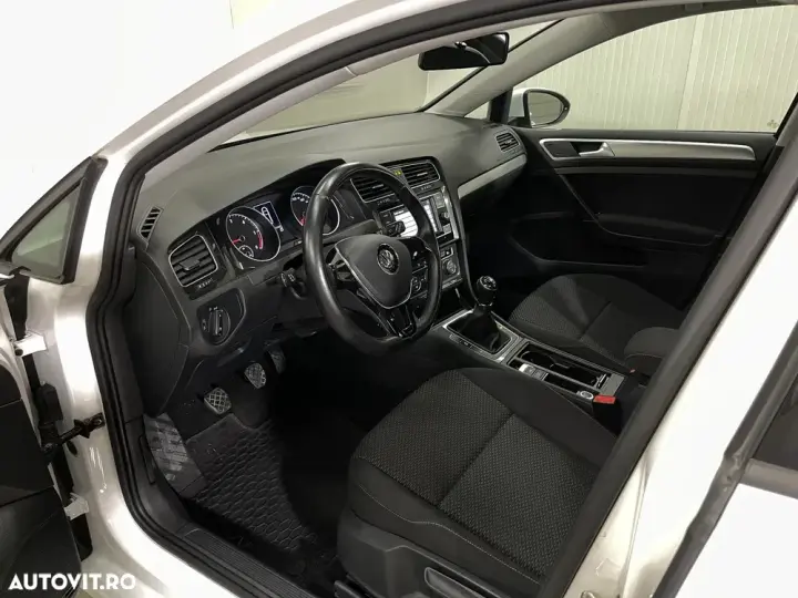 Volkswagen Golf 1.6 TDI Trendline
