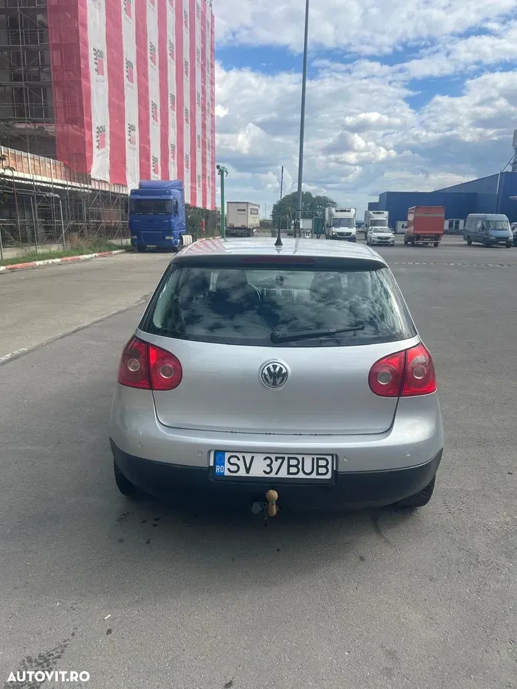 Volkswagen Golf — imagine 4