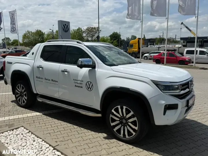 Volkswagen Amarok 3.0 TDI 241 CP 4M 10AT Aventura