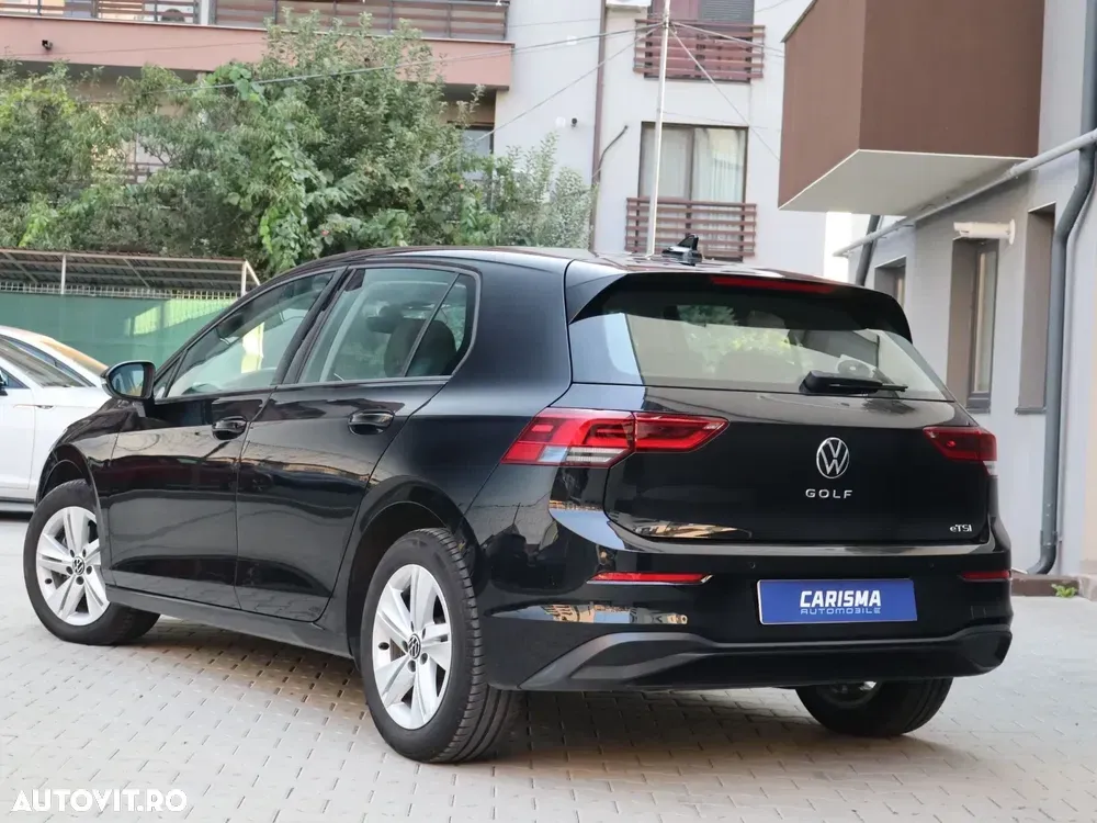 Volkswagen Golf 1.0 eTSI DSG MHEV Life — imagine 4