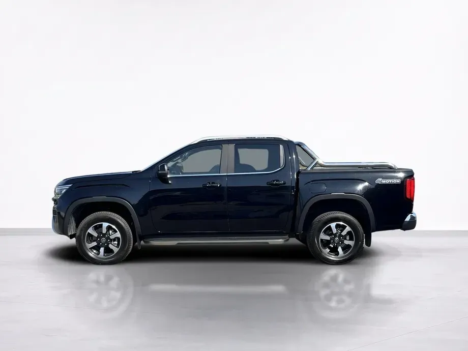 Volkswagen Amarok 3.0 TDI 241 CP 4M 10AT Aventura — imagine 2